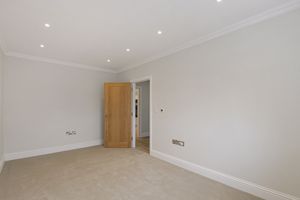 Photo 17- click for photo gallery